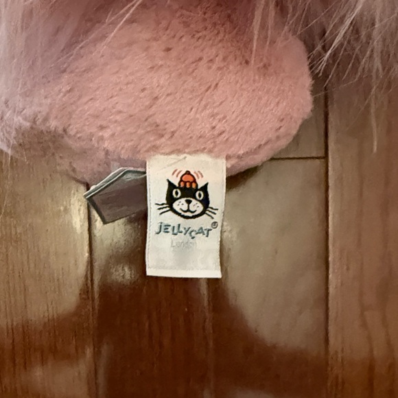 New Jellycat Pink Plush swan - Picture 2 of 8